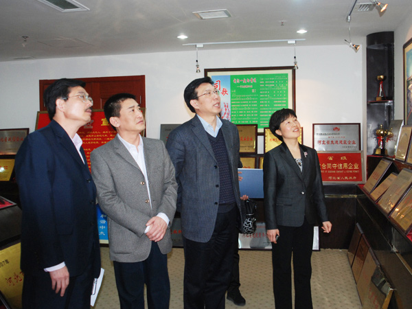 ʡ��������ϯ���l�A���켯�F